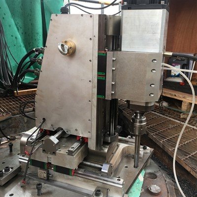 Mesin Pengilangan Benang CNC